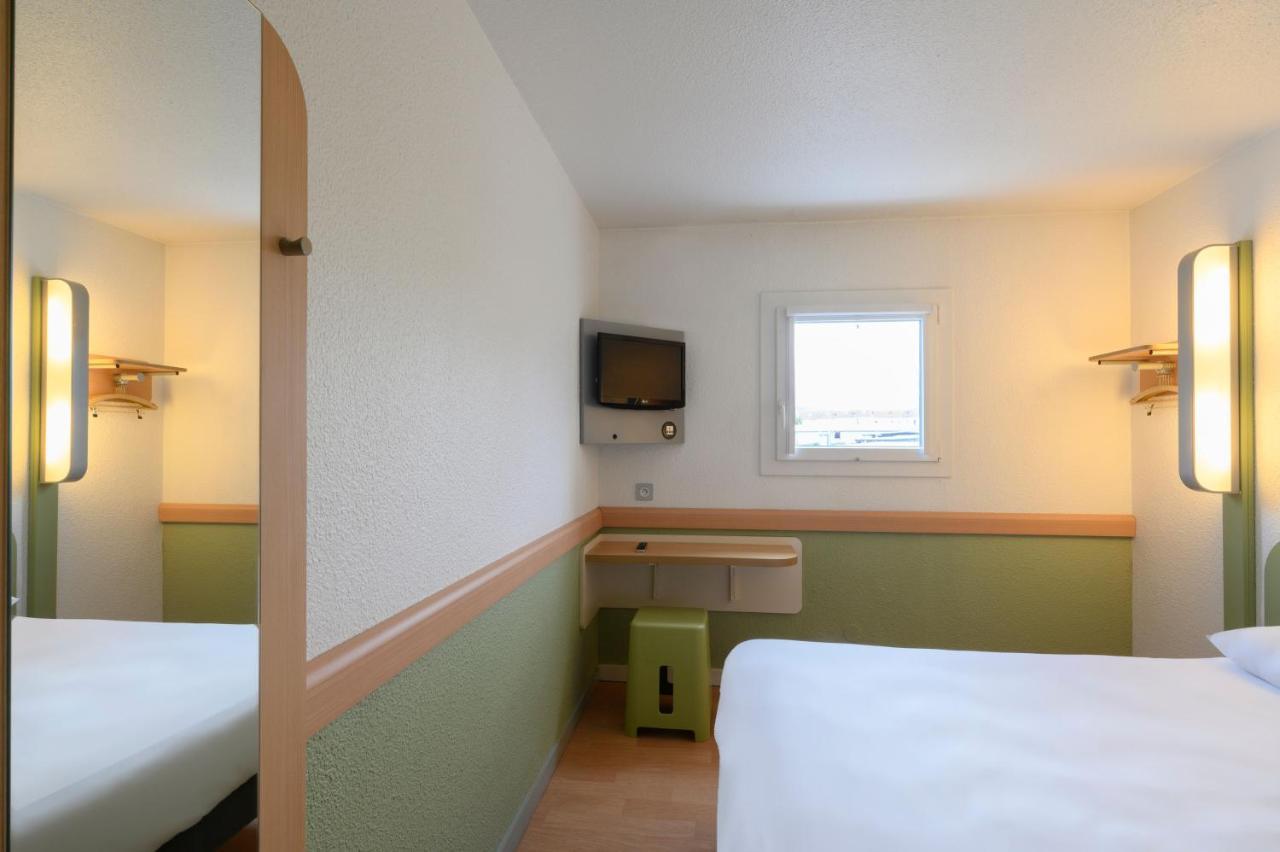 ibis budget Saint-Étienne stade Buitenkant foto