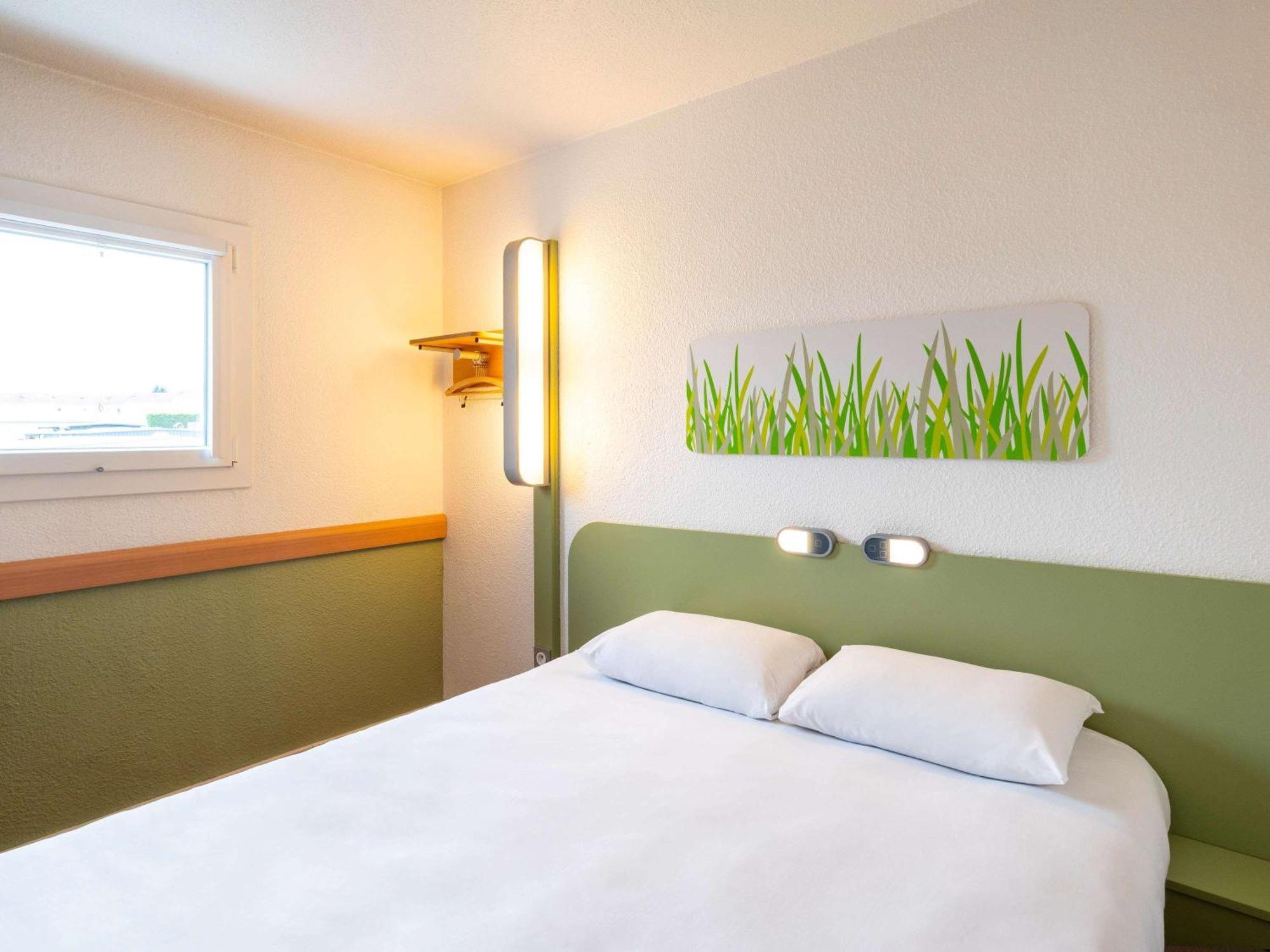 ibis budget Saint-Étienne stade Buitenkant foto