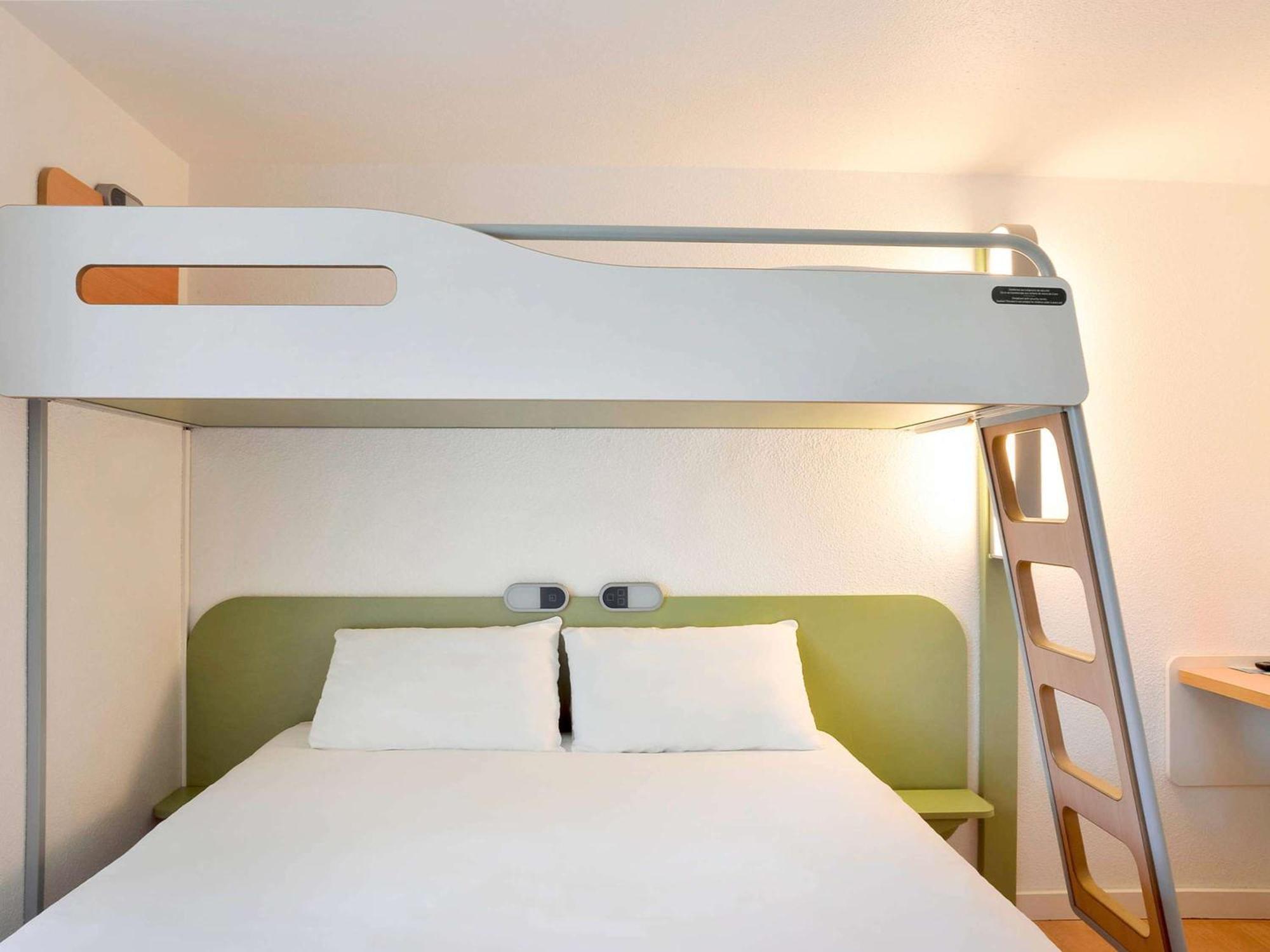 ibis budget Saint-Étienne stade Buitenkant foto